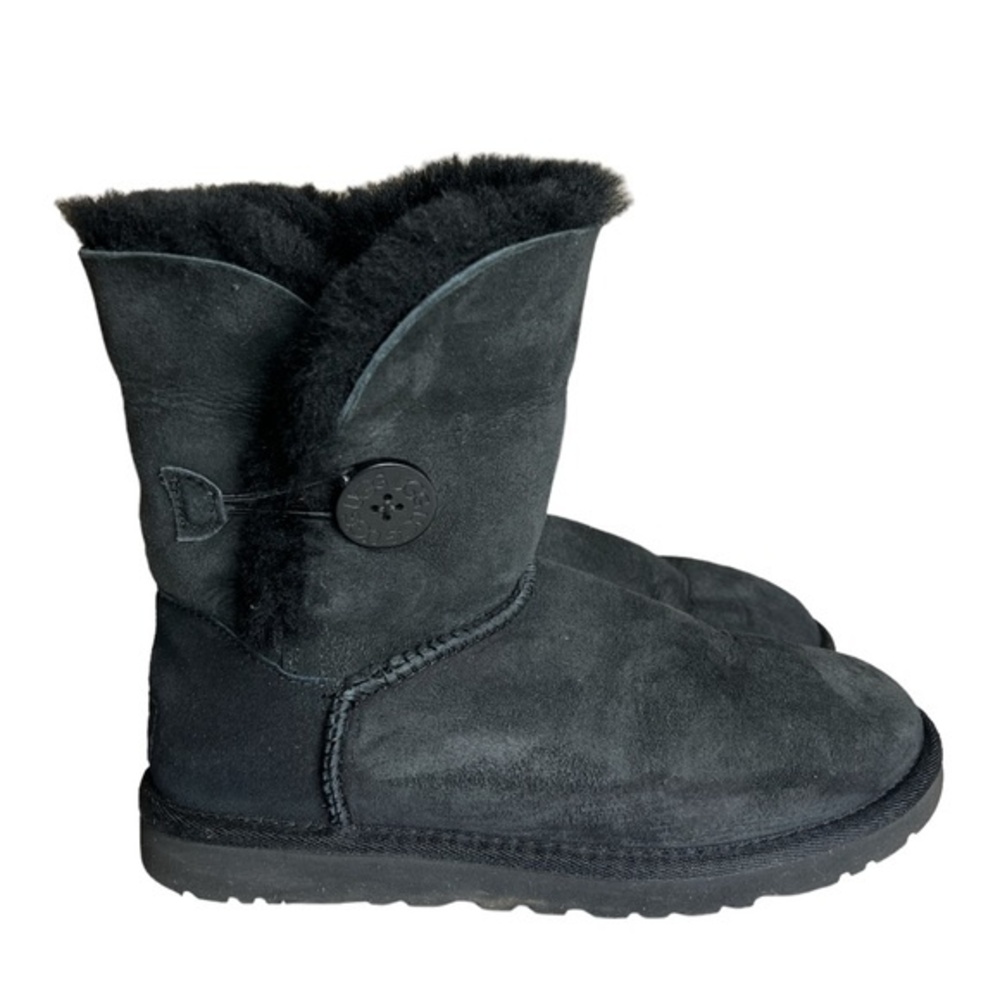Ugg Women's Bailey One Button Suede Black Winter Boots Size 6